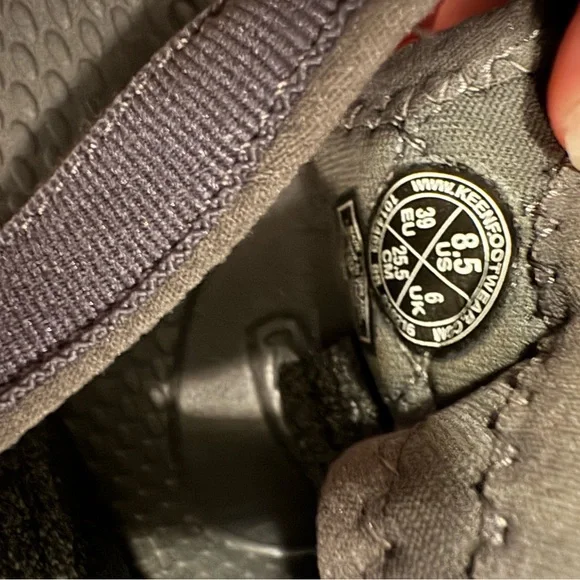 Keen Sandals. Women’s 8.5. Velcro ankle strap. New without box. - Picture 8 of 8